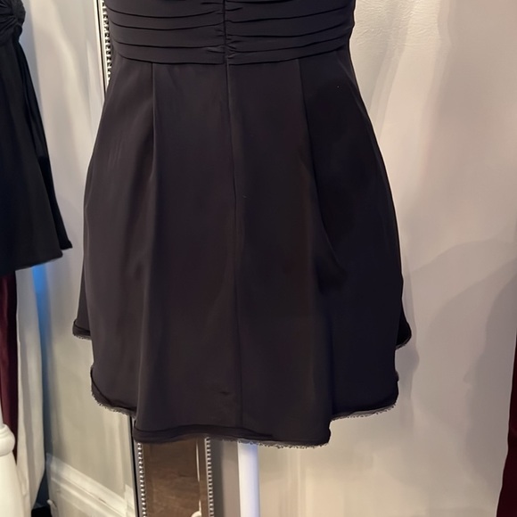 BCBGMAXAZRIA Black Silk and Lace Top Size 4 - Picture 7 of 11